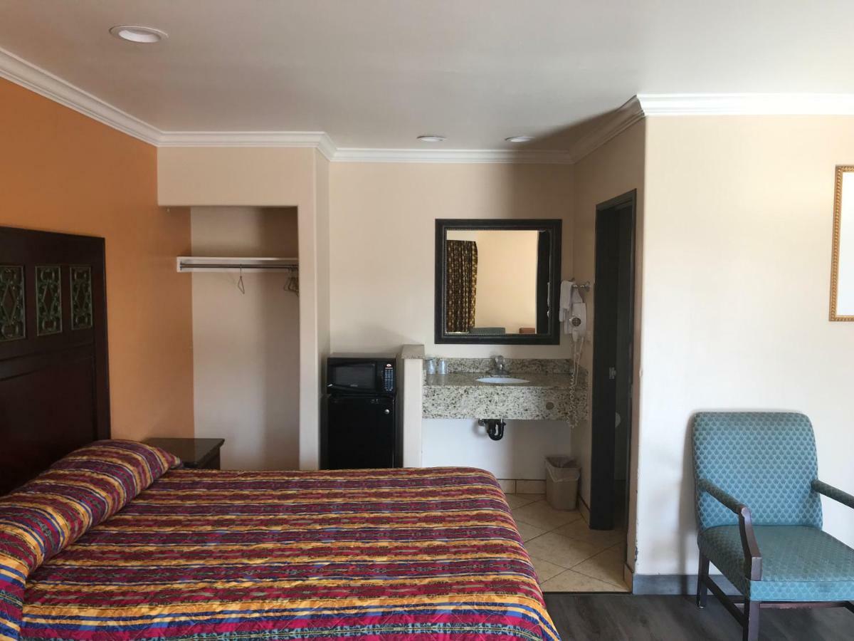 Hyland Motel La Habra Εξωτερικό φωτογραφία